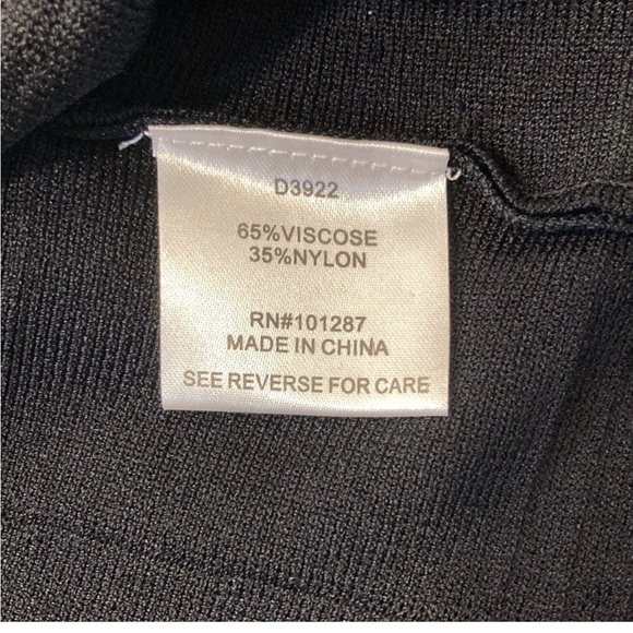 Alexia Admor Black Mini Dress with White Accents - Picture 9 of 9